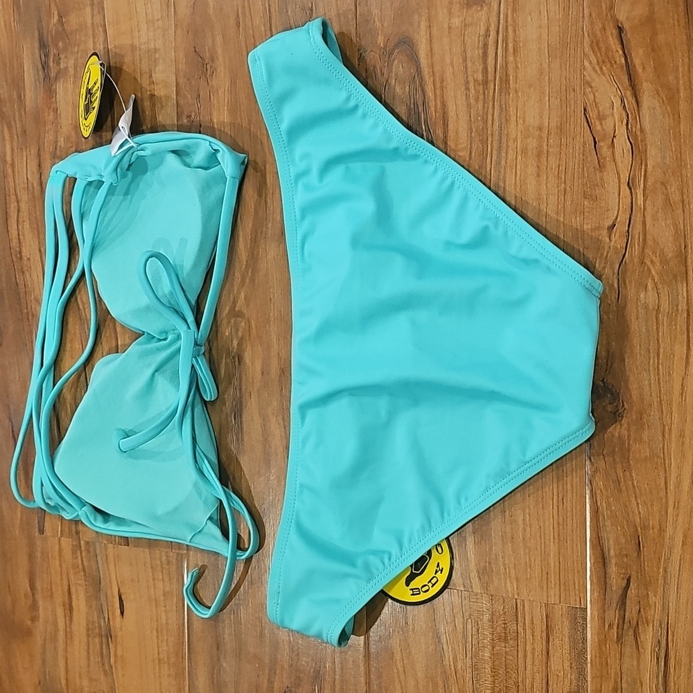 Aqua Bikini Set - Picture 2 of 2